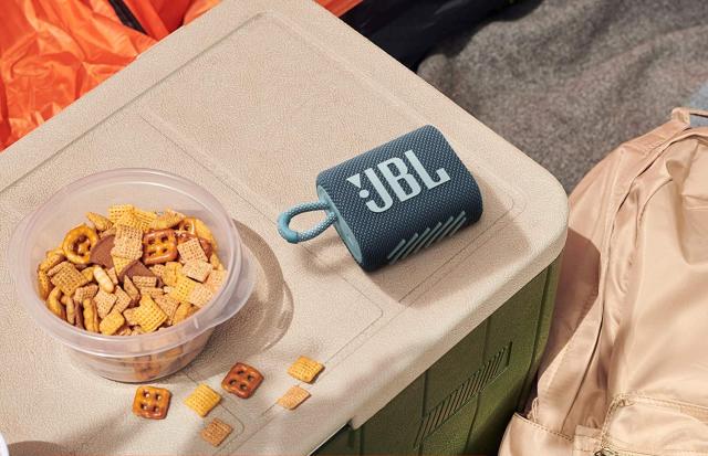 Très appréciée des utilisateurs, l'enceinte JBL Go 3 est en promo