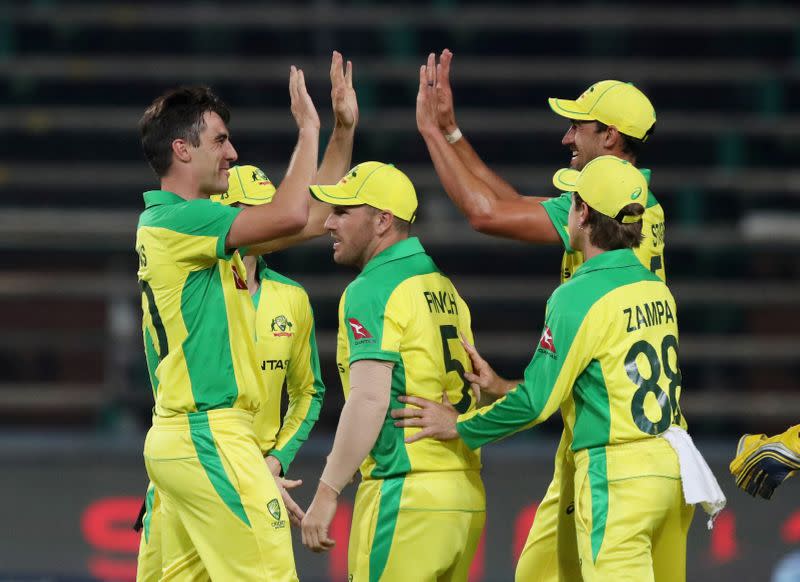 South Africa v Australia - First T20