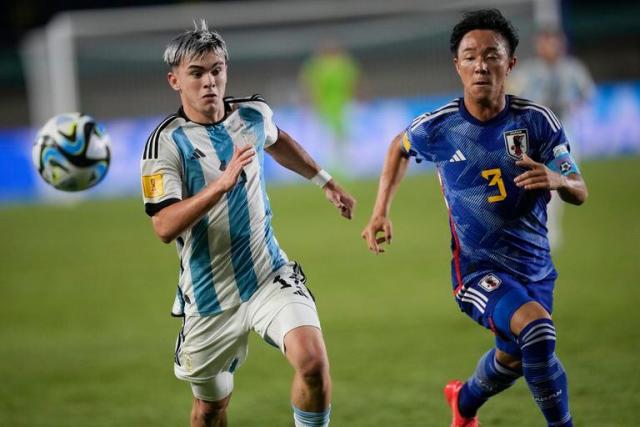 Mundial Sub 17: Argentina venció a Japón con un golazo del Diablito  Echeverri, Los otros festejos fueron de Valentino Acuña y Agustín Ruberto, Página