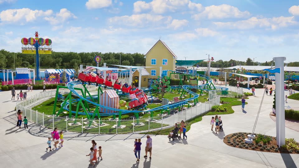 Florida's Peppa Pig Theme Park opened in 2022. - Peppa Pig Theme Park