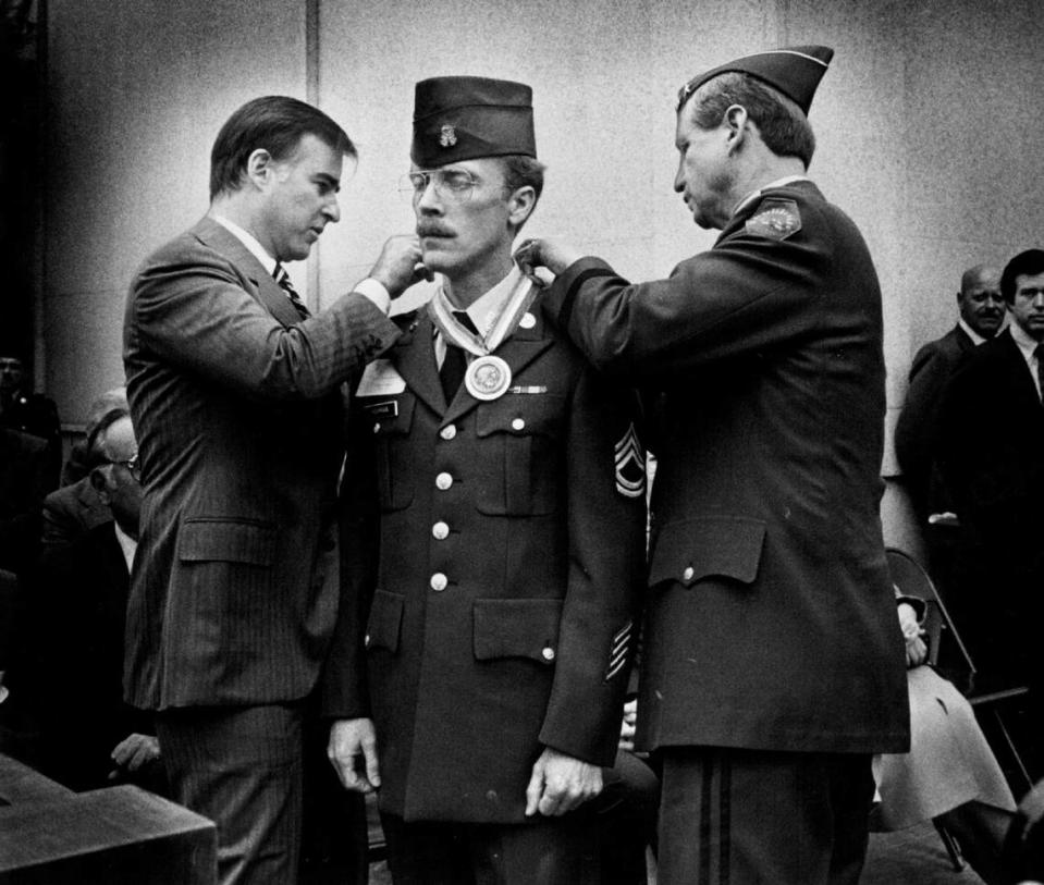 California Gov. Jerry Brown and Maj. Gen. Shober pin a medal for “extraordinary patriotism” on Donald Hohman, an Army medic who was one of 52 Americans held hostage in Iran for 444 days, in a ceremony at the California state Capitol on Feb. 5, 1981.