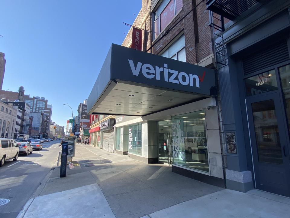 NEW YORK, NEW YORK - MAY 05: A street remains empty at a Verizon store in Chinatown during the coronavirus pandemic on May 5, 2020 in New York City. COVID-19 has spread to most countries around the world, claiming over 257,000 lives with infections of over 3.7 million people. (Photo by Rob Kim/Getty Images)