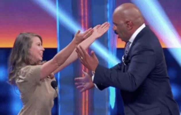 Bindi greets host Steve Harvey. Source: ABC