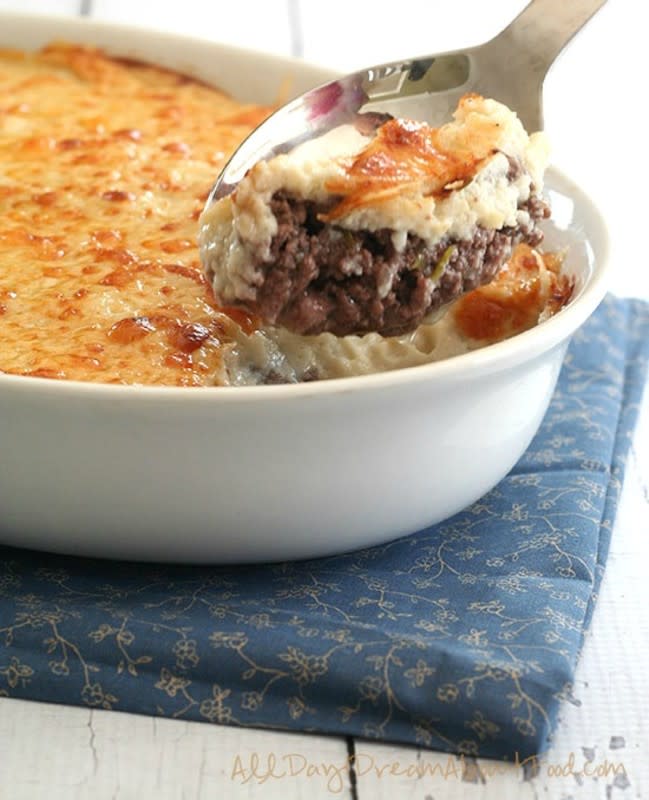 <p>All Day I Dream About Food</p><p>Ditch the carbs and still enjoy this comfort food classic. <a href="http://alldayidreamaboutfood.com/2014/10/cheesy-cauliflower-shepherds-pie.html" rel="nofollow noopener" target="_blank" data-ylk="slk:Get the recipe HERE;elm:context_link;itc:0;sec:content-canvas" class="link ">Get the recipe HERE</a></p><p><strong>Related: <a href="https://www.yahoo.com/lifestyle/easy-irish-recipes-st-patricks-190358442.html" data-ylk="slk:52 Easy Irish Recipes;elm:context_link;itc:0;sec:content-canvas;outcm:mb_qualified_link;_E:mb_qualified_link;ct:story;" class="link  yahoo-link">52 Easy Irish Recipes</a></strong></p>