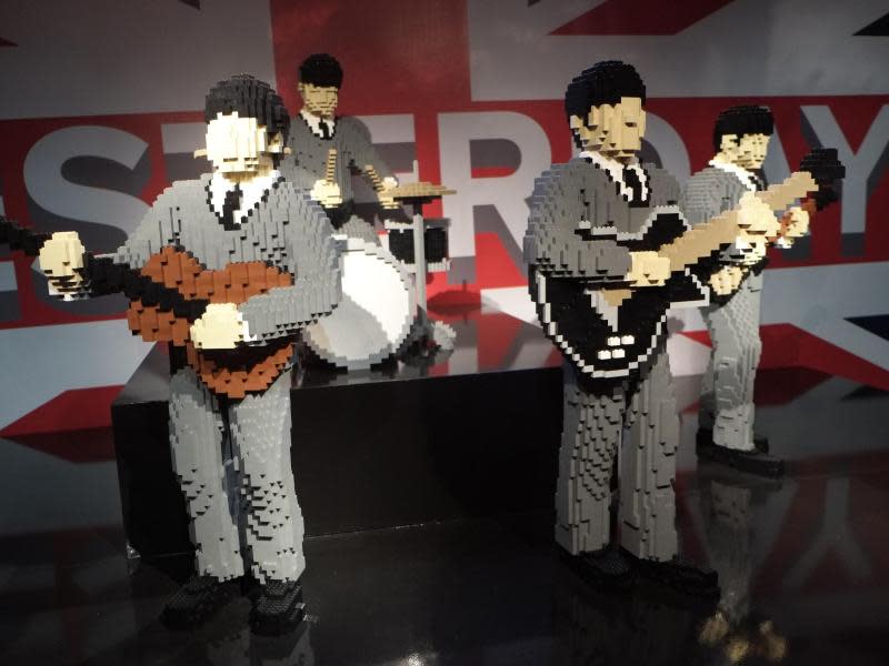 Die Beatles aus Lego in London. Foto: Marc Schäfer