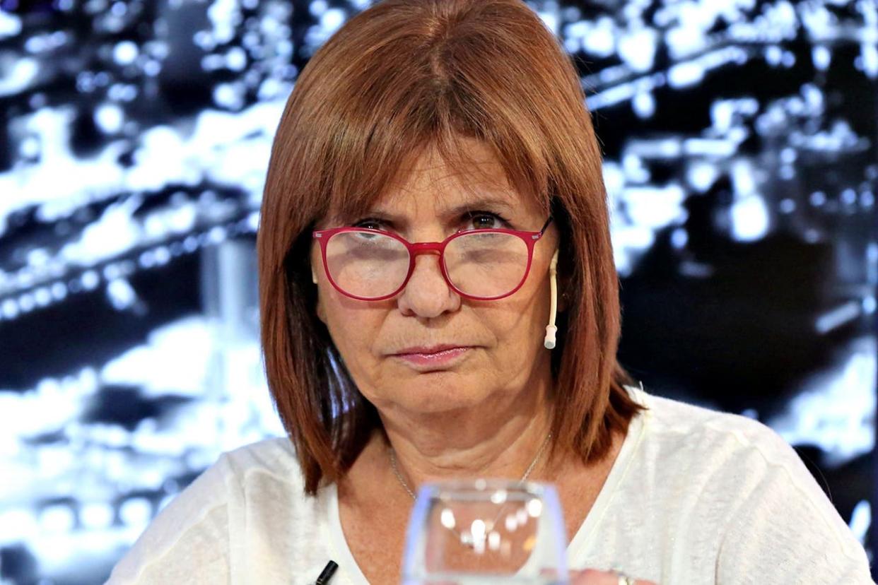 La exministra de Seguridad Patricia Bullrich se refirió a un tuit de Agustín Rossi: "Nosotros no creemos que no corresponde que se movilicen al domicilio de la vicepresidenta Cristina Kirchmer, por eso las movilizaciones de hoy se hacen en lugares públicos"