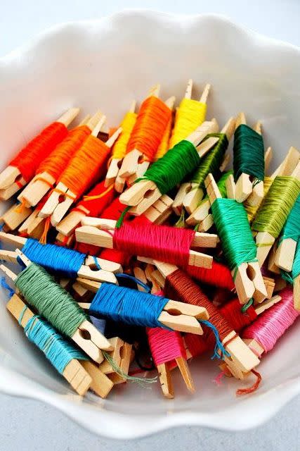 Embroidery Floss Clothespin Hack