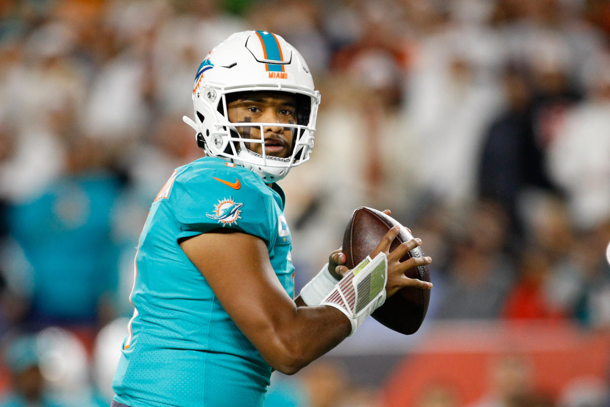 CINCINNATI, OH - SEPTEMBER 29: Miami Dolphins quarterback Tua Tagovailoa (1) looks to pass during the game against the Miami Dolphins and the Cincinnati Bengals on September 29, 2022, at Paycor Stadium in Cincinnati, OH.  (Photo by Ian Johnson/Icon Sportswire via Getty Images