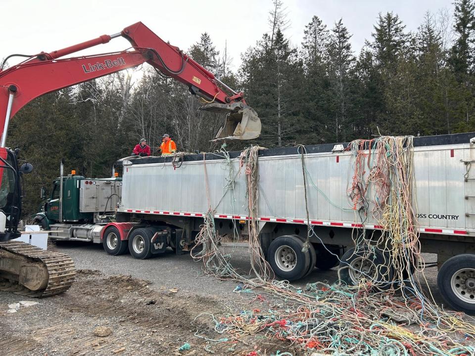 The old rope was sent to a facility run by the Ocean Legacy Foundation for recycling.