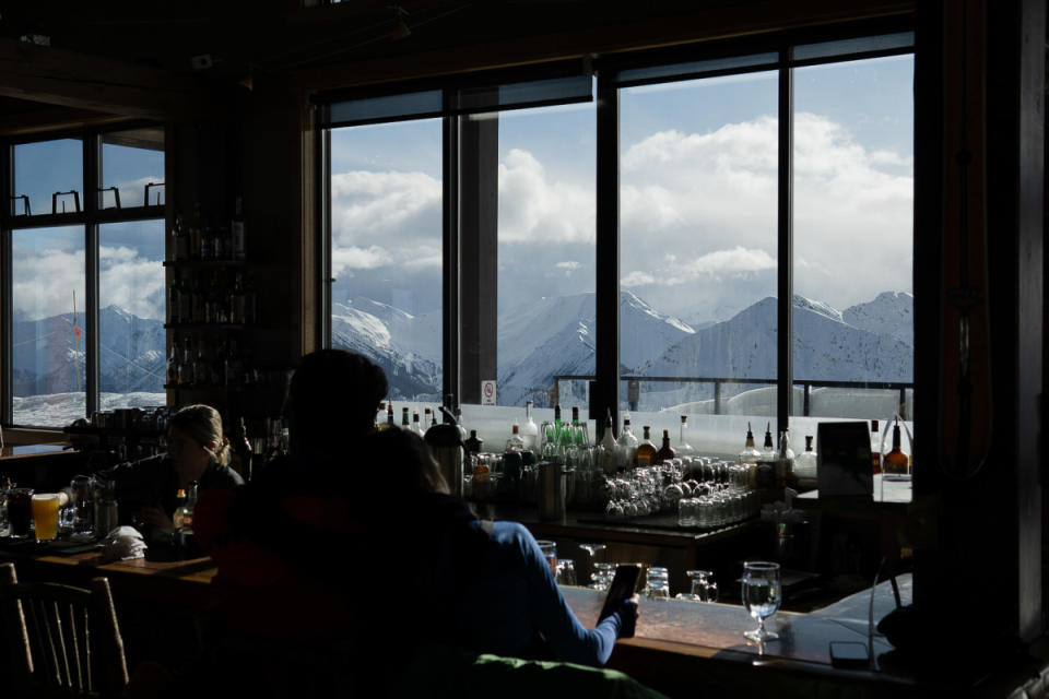 Stellar views from the highest restaurant in Canada, Eagle's Eye.<p>Photo: Ian Greenwood</p>