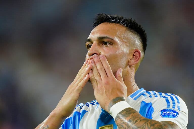 Lautaro Martínez, goleador de la Copa América 2024, pelea por un lugar entre los titulares para el duelo vs. Ecuador