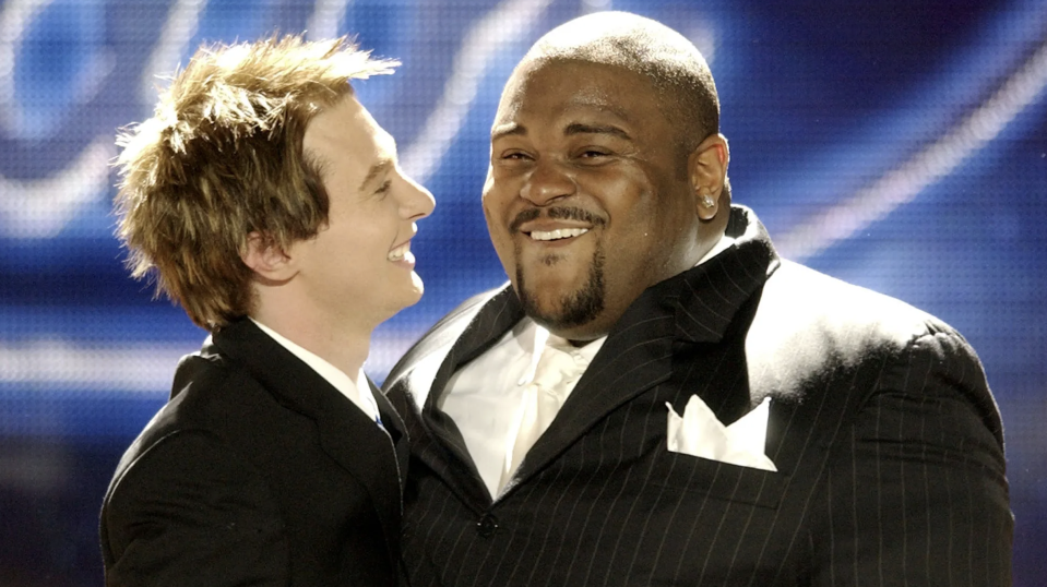 Clay Aiken, left, and Ruben Studdard, right, during the finale of 'American Idol' in 2003.