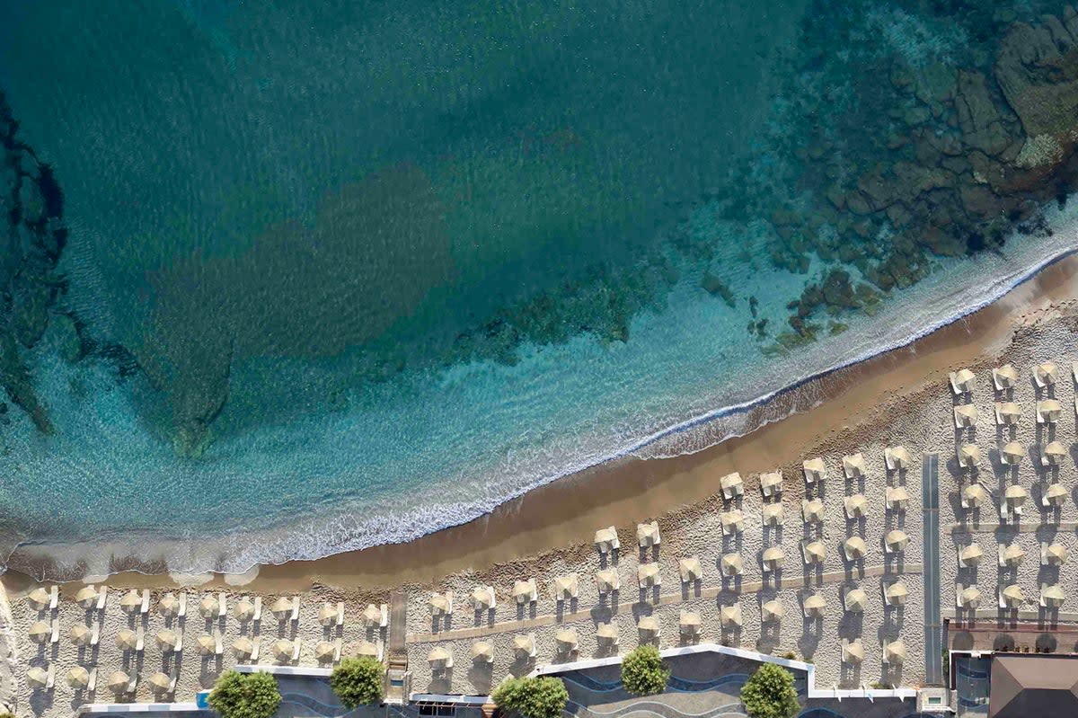Creta Maris resort opens up onto a pebble and sand beach  (Creta Maris)