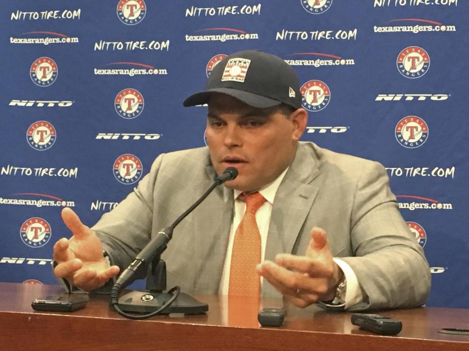 Former Texas Rangers catcher Ivan Rodriguez talks to reporters Wednesday, Jan. 18, 2017, in Arlington, Texas. Rodriguez was elected to baseball's Hall of Fame on Wednesday. Rodriguez is just the second catcher elected on the first ballot; Johnny Bench is the other. (AP Photo/Schuyler Dixon)