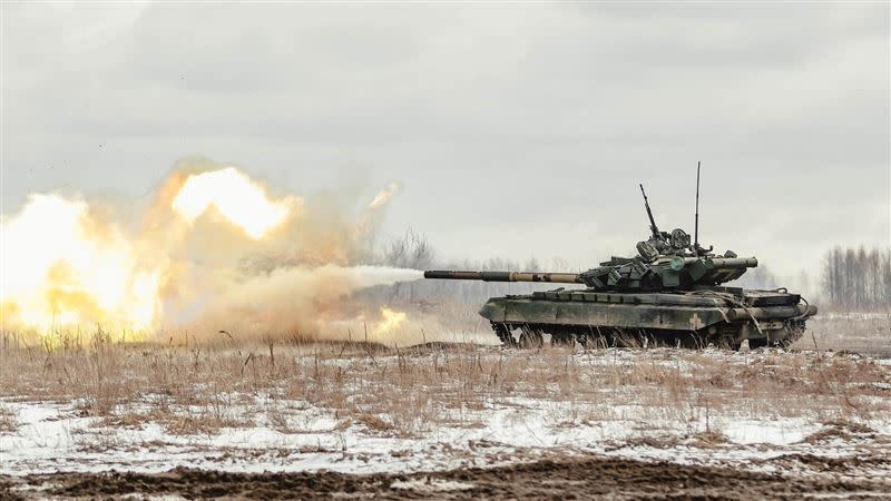 今日烏東地區有一棟文化中心遭俄軍摧毀。（示意圖／翻攝自Сухопутні війська ЗС України）