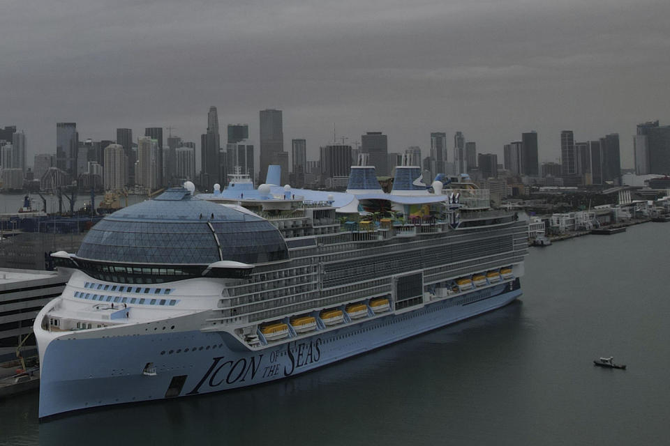 The Icon of the Seas, the world's largest cruise ship, sits docked after arriving to its home port in Miami, Wednesday, Jan. 10, 2024. / Credit: Rebecca Blackwell / AP