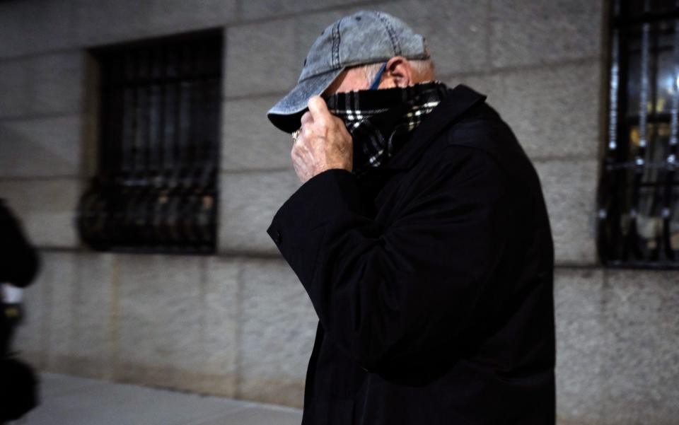 Palm Beach Police officer Gregory Parkinson leaves court after testifying - Spencer Platt /Getty Images North America 