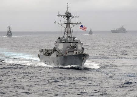 The US Navy guided-missile destroyer USS Lassen sails in the Pacific Ocean in a November 2009 photo provided by the U.S. Navy. REUTERS/US Navy/CPO John Hageman/Handout via Reuters