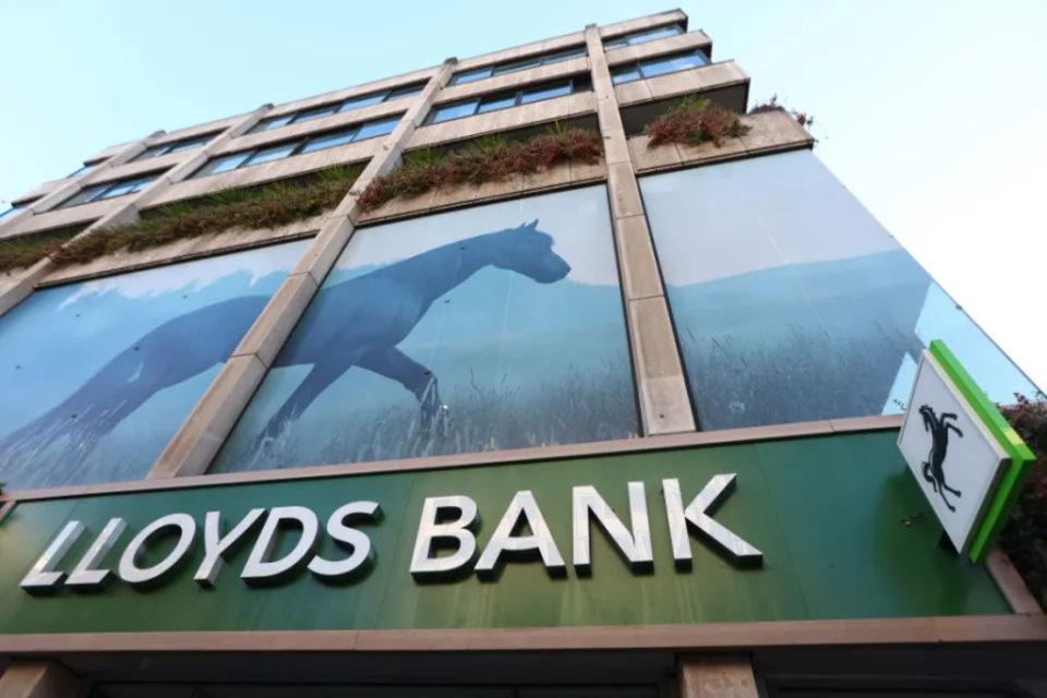 Lloyds Banking Group is planning to cut jobs in risk management