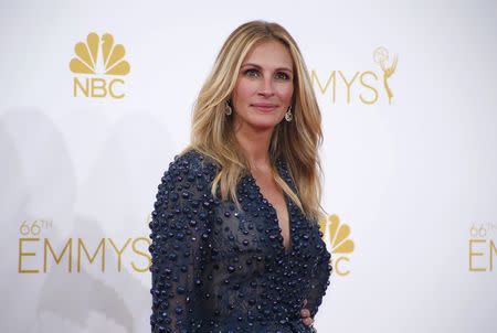 Julia Roberts from HBO's "The Normal Heart" arrives at the 66th Primetime Emmy Awards in Los Angeles, California August 25, 2014. REUTERS/Lucy Nicholson