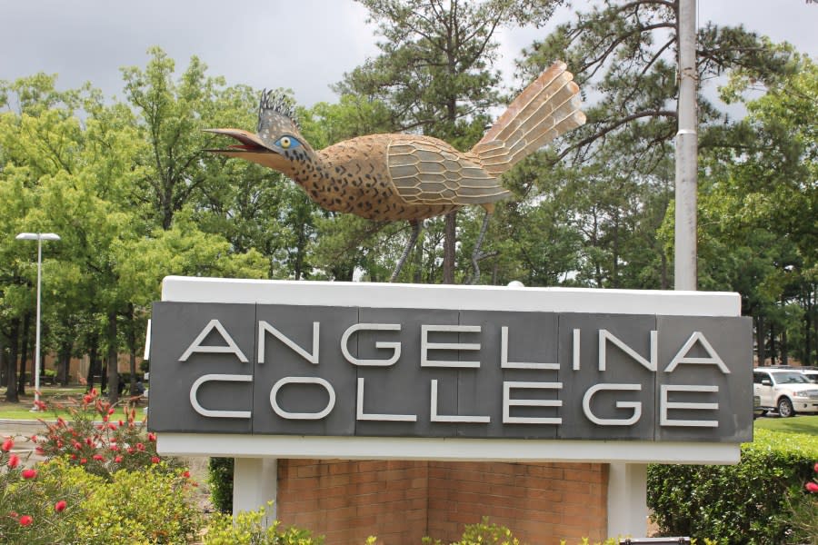 The Roadrunner statue. Photo courtesy of Angelina College.