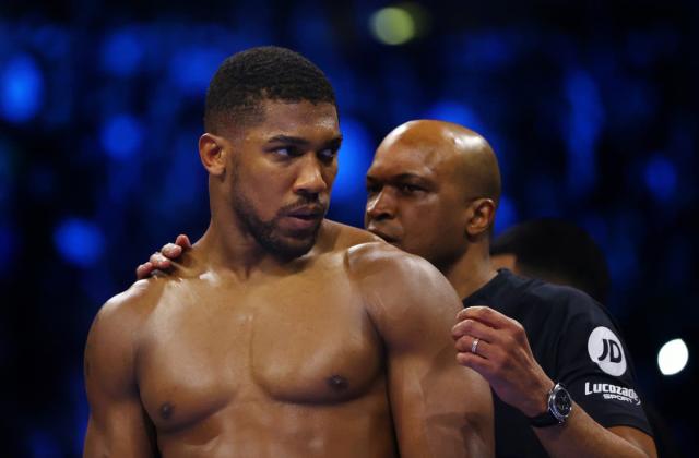 Anthony Joshua v Robert Helenius: Briton wins with one-punch knockout in  round seven - BBC Sport