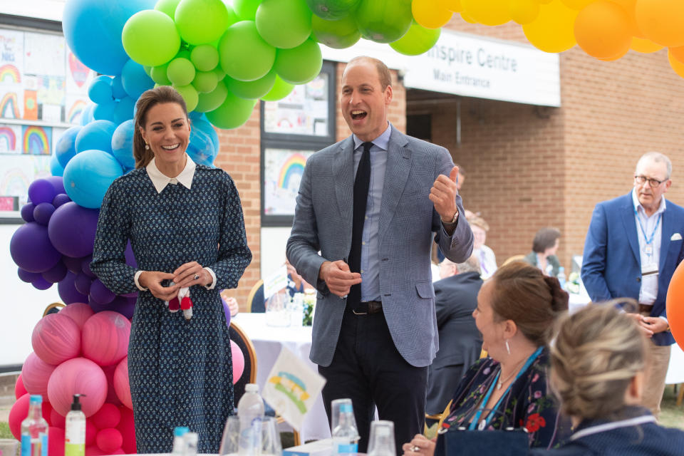 NORFOLK, UNITED KINGDOM - JULY 05: Catherine, Duchess of Cambridge and Prince William, Duke of Cambridge visit to Queen Elizabeth Hospital in King's Lynn as part of the NHS birthday celebrations on July 5, 2020 in Norfolk, England. Sunday marks the 72nd anniversary of the formation of the National Health Service (NHS). The UK has hailed its NHS for the work they have done during the Covid-19 pandemic. (Photo by Joe Giddens - WPA Pool/Getty Images)