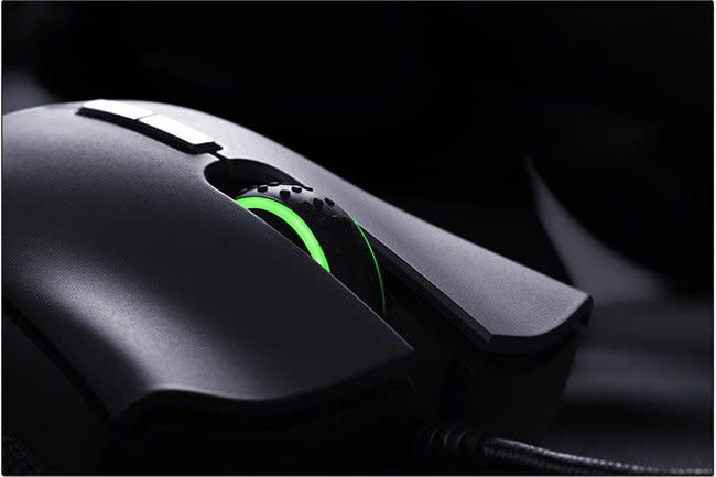 Razer 發表煉獄蝰蛇系列新品–DeathAdder Elite 電競滑鼠，售價 2,590 元