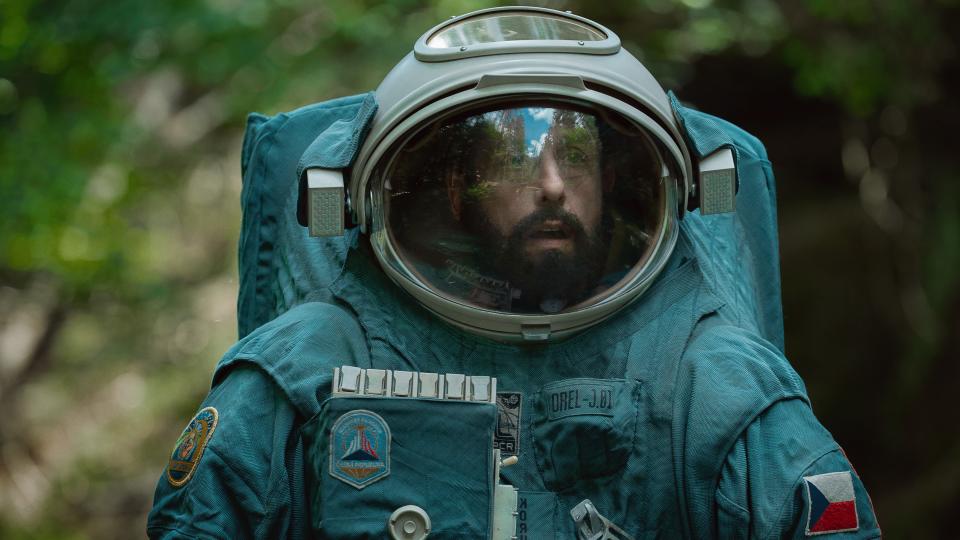Adam Sandler as Jakub in Spaceman