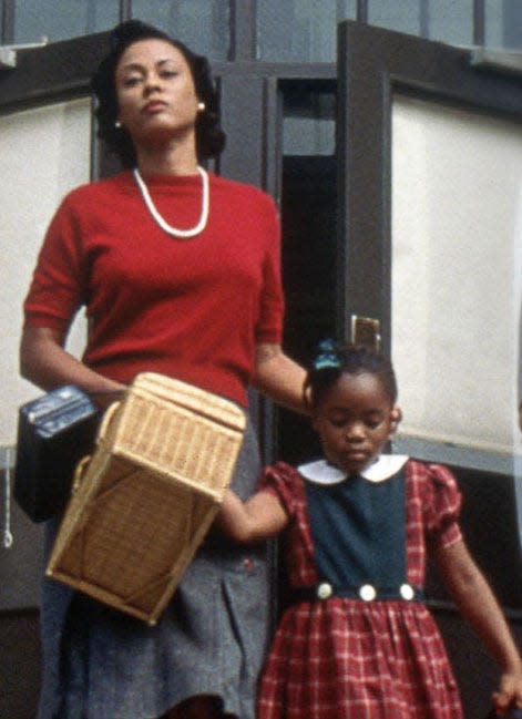 Lela Rochon (left) and Chaz Monet in "Ruby Bridges," which shot in Wilmington in 1997.