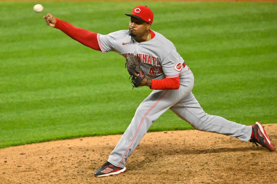 May 17, 2022; Cleveland, Ohio, USA; Cincinnati Reds relief pitcher Alexis Díaz (43) delivers a pitch in the tenth inning Cleveland Guardians at Progressive Field. Mandatory Credit: David Richard-USA TODAY Sports