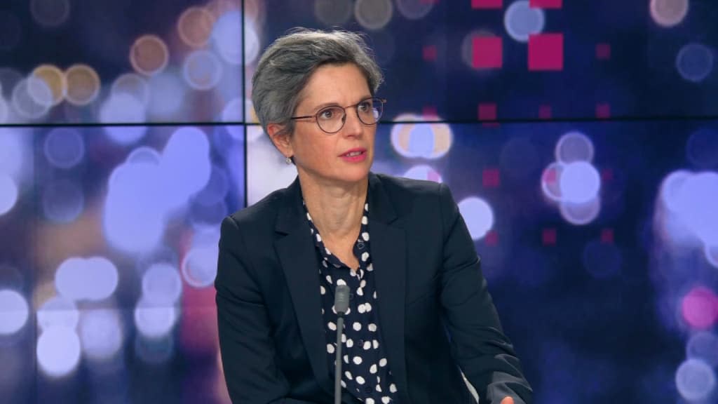 Sandrine Rousseau était l'invitée de BFMTV le mardi 12 octobre 2021. - BFMTV