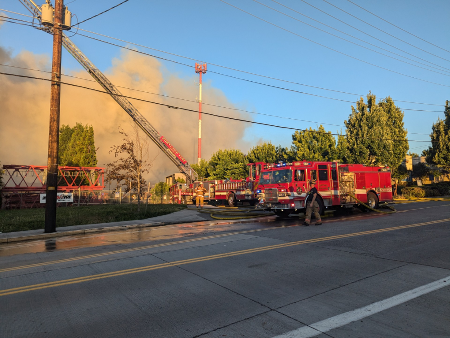 Portland Fire respond to a pallet fire in Northeast Portland. Thursday, July 4, 2024 (KOIN).