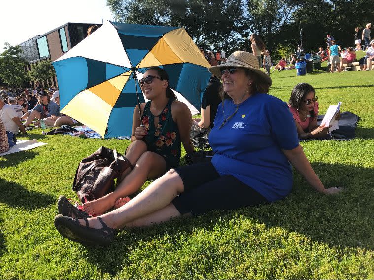 Jessica Edwards, a 41-year-old Cannon Falls resident, left, said she's impressed with Sen. Elizabeth Warren's ability to speak with authority about almost any topic. (Photo: Hayley Miller/HuffPost)