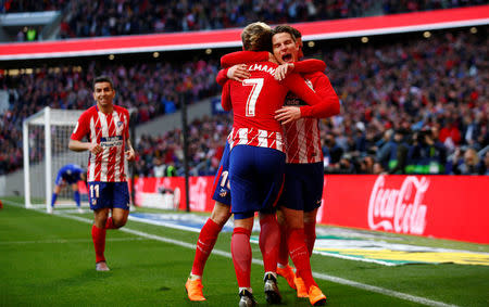 Soccer Football - La Liga Santander - Atletico Madrid vs Athletic Bilbao - Wanda Metropolitano, Madrid, Spain - February 18, 2018 Atletico Madrid's Kevin Gameiro scores their first goal with team mates REUTERS/Javier Barbancho