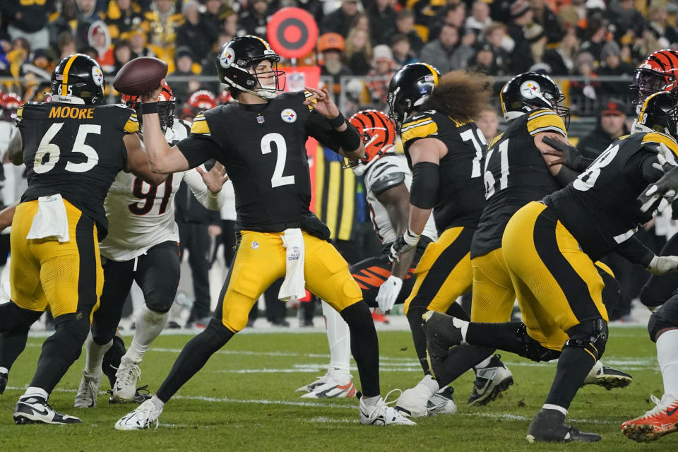 Pittsburgh Steelers quarterback Mason Rudolph (2) passes during the second half of an NFL football game against the Cincinnati Bengals, Saturday, Dec. 23, 2023, in Pittsburgh. (AP Photo/Gene J. Puskar)
