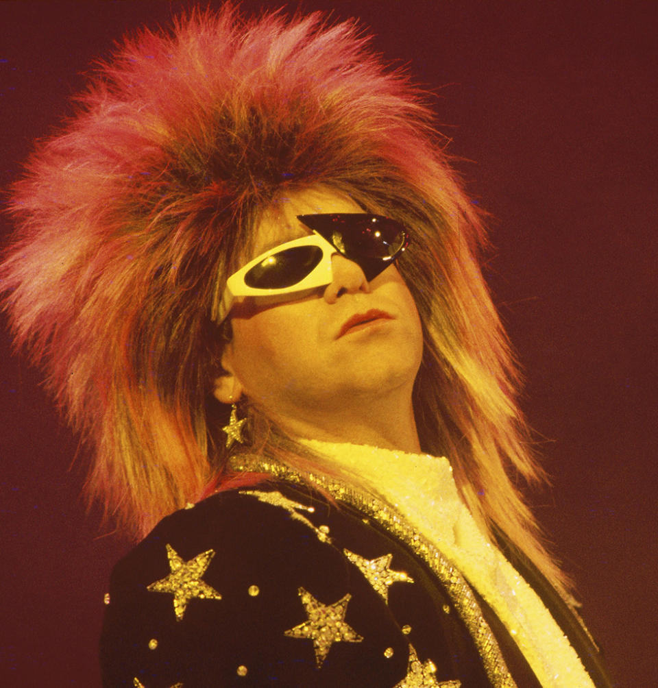 Elton John wearing retro punk frames in 1986