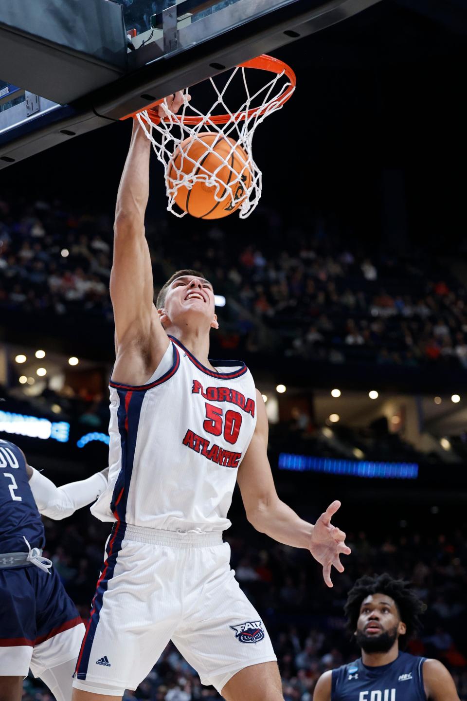 Mar 19, 2023; Columbus, OH, USA; Florida Atlantic Owls center Vladislav Goldin (50) dunks the ball in the second half against the Fairleigh Dickinson Knights at Nationwide Arena. Mandatory Credit: Rick Osentoski-USA TODAY Sports