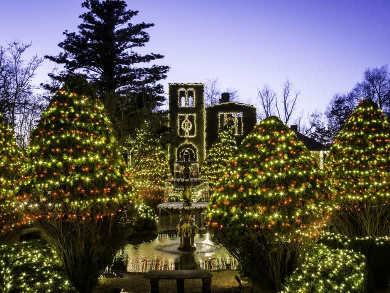 5) Adairsville, Georgia: Barnsley Resort's Light Up the Holidays