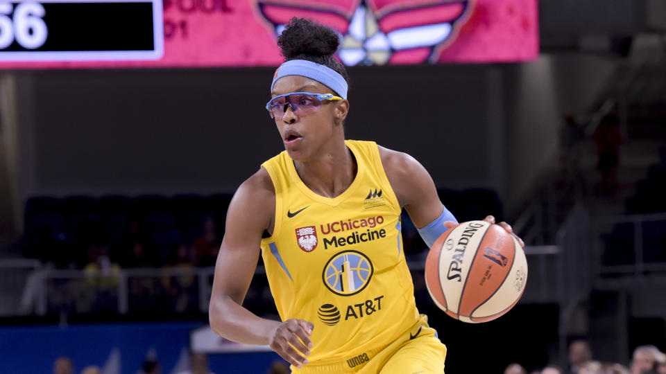 Chicago Sky's Diamond DeShields drives toward the basket during the second half a WNBA basketball game against the Las Vegas Aces, Sunday, Aug. 18, 2019, in Chicago. (AP Photo/Mark Black)