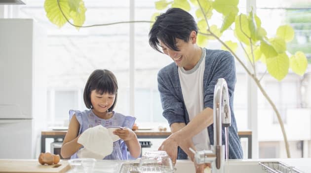 4 Financial Lessons to Teach Your Children in 2018