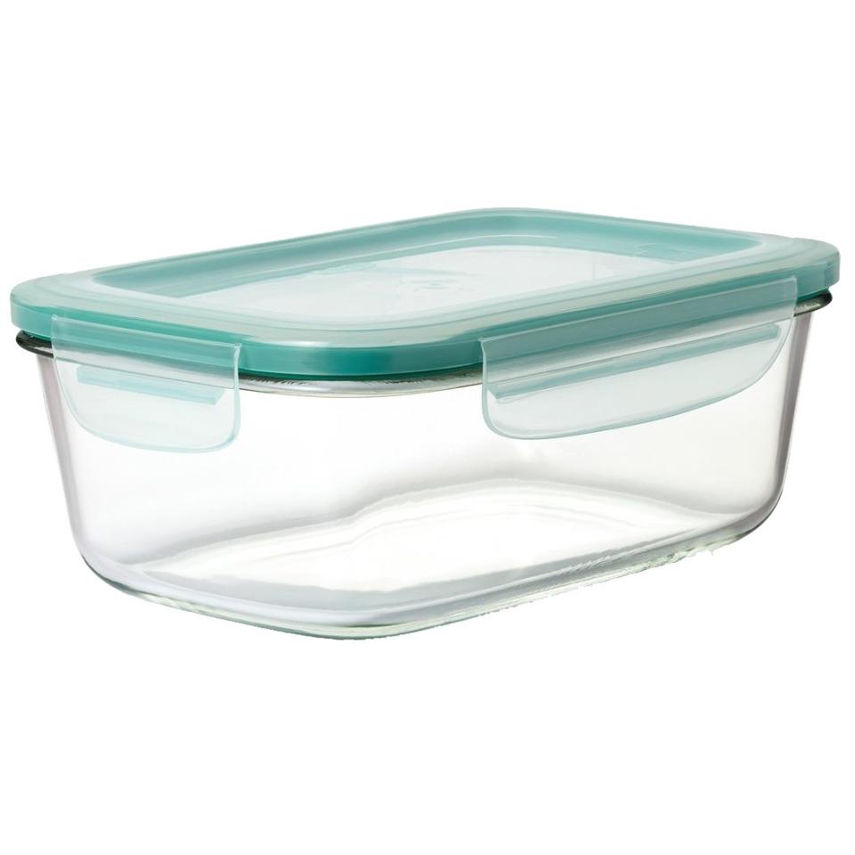 Best for Large Portions: OXO Good Grips 8-Cup Smart Seal Leakproof Glass Rectangle Food Storage Container