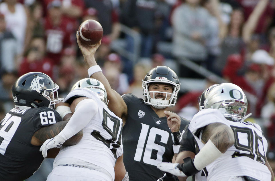 Washington State quarterback Gardner Minshew (16) throws a pass during the first half of an NCAA college football game against Oregon in Pullman, Wash., Saturday, Oct. 20, 2018. (AP Photo/Young Kwak)