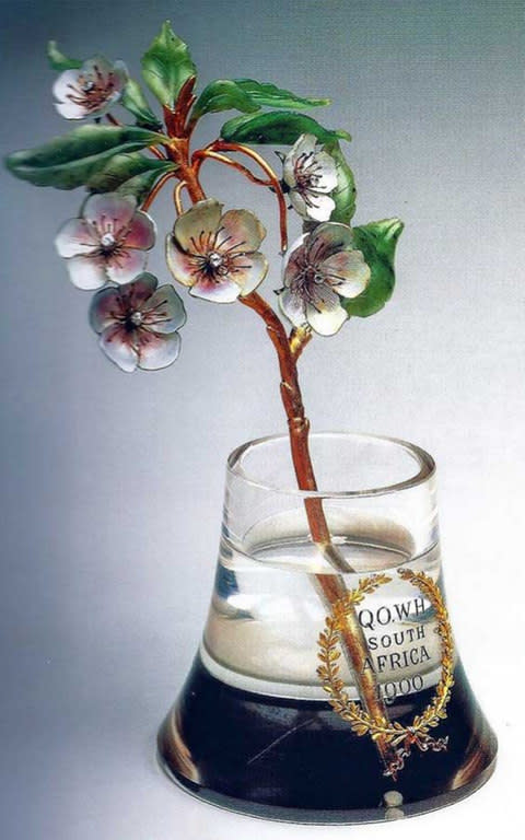 The Faberge flower, which is valued at £1m - Credit: The Queen's Own Warwickshire and Worcestershire Charitable Trust