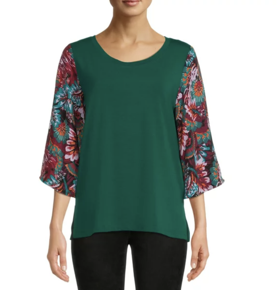 The Pioneer Woman Scoop Neck Flare Sleeve Blouse