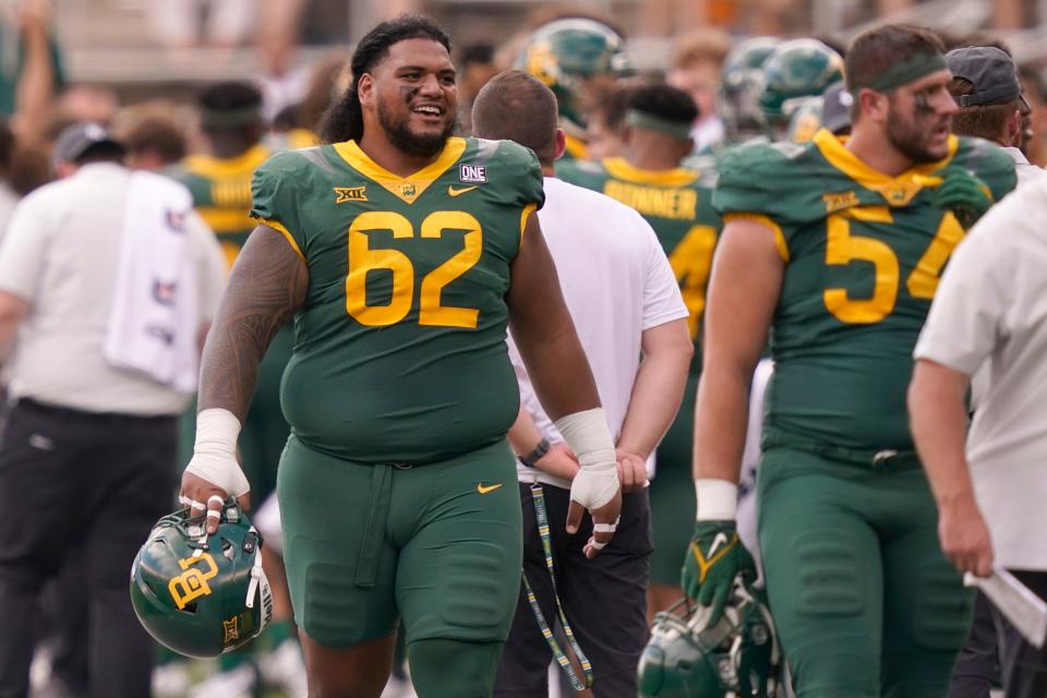 Former Baylor defensive lineman Siaki Ika (62) on Sept. 17, 2022. The Browns recently drafted Ika in the third round.