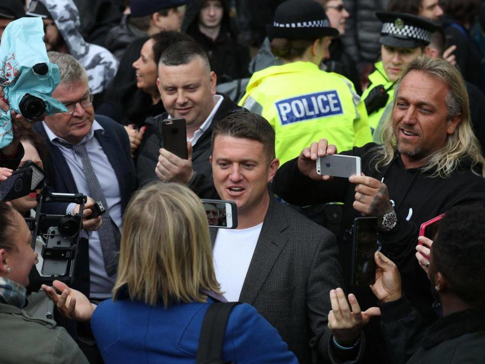 Former English Defence League leader Tommy Robinson (centre) outside Airdrie Sheriff Court in support of Mark Meechan (PA)