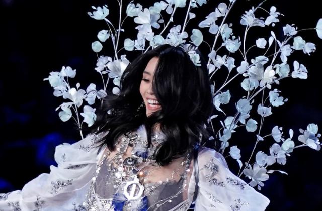 Victoria's Secret gala stumbles across the line in China