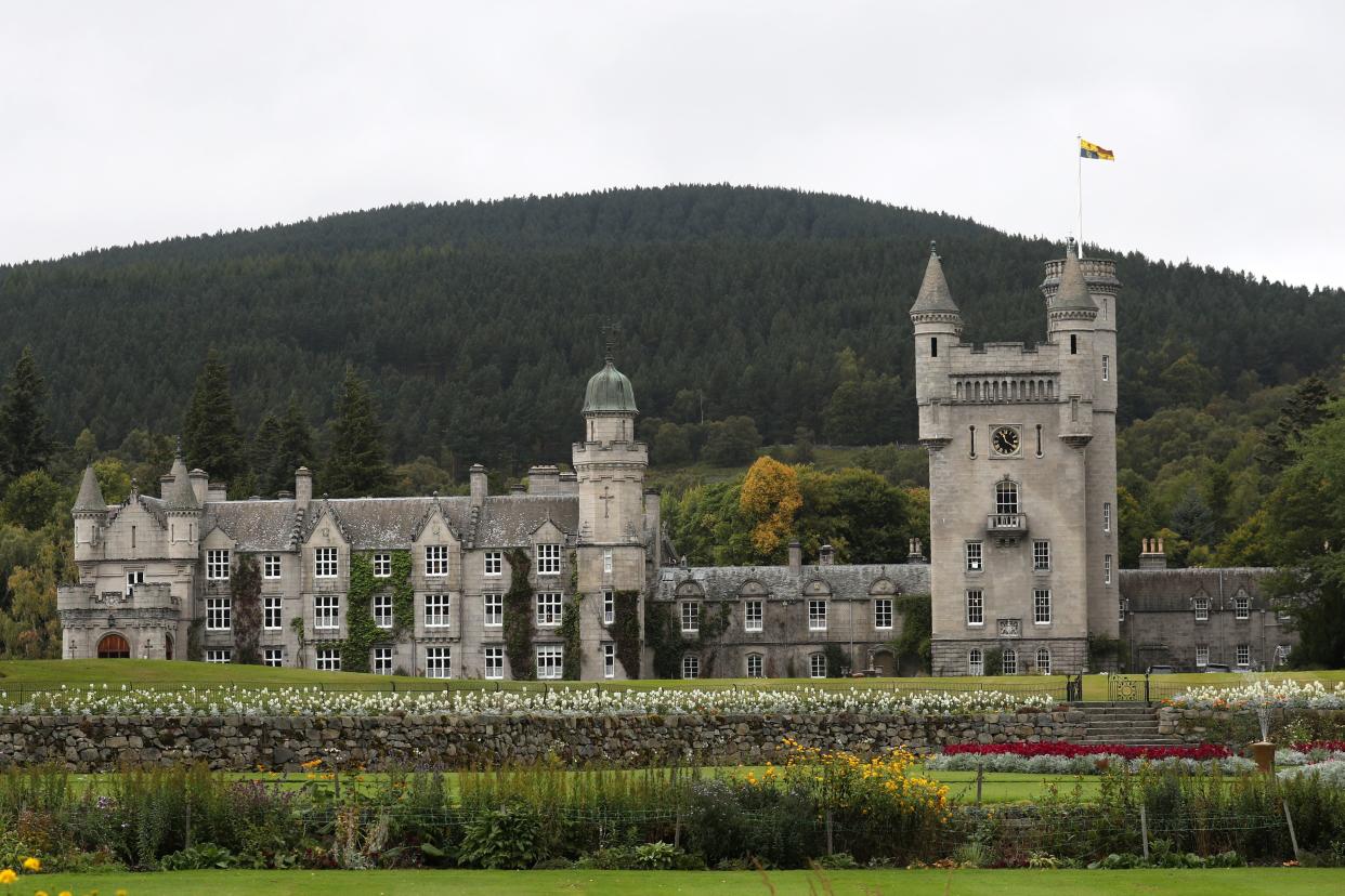 The Royal Standard flying at Balmoral Castle in Scotland on September 20, 2017. / AFP PHOTO / POOL / Andrew Milligan        (Photo credit should read ANDREW MILLIGAN/AFP via Getty Images)