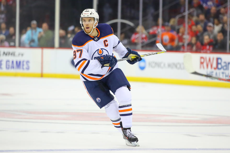 Edmonton Oilers center Connor McDavid (97) 